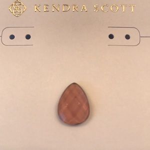 Kendra Scott Jewelry - Kendra Scott brynn purple clear stone Kendra Scott Jewelry - Kendra Scott brynn purple clear stone